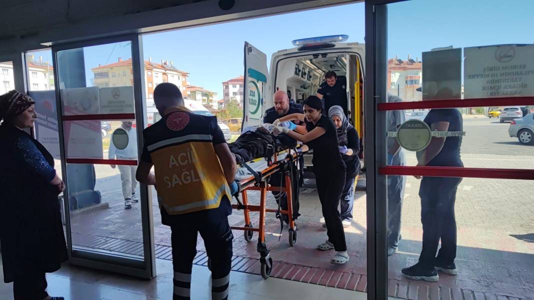 Tırın çarptığı elektrikli motosikletin sürücüsü hayatını kaybetti 2