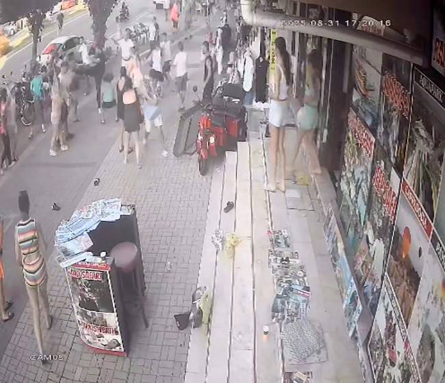 İngiliz turistler ile esnaf birbirine girdi 3