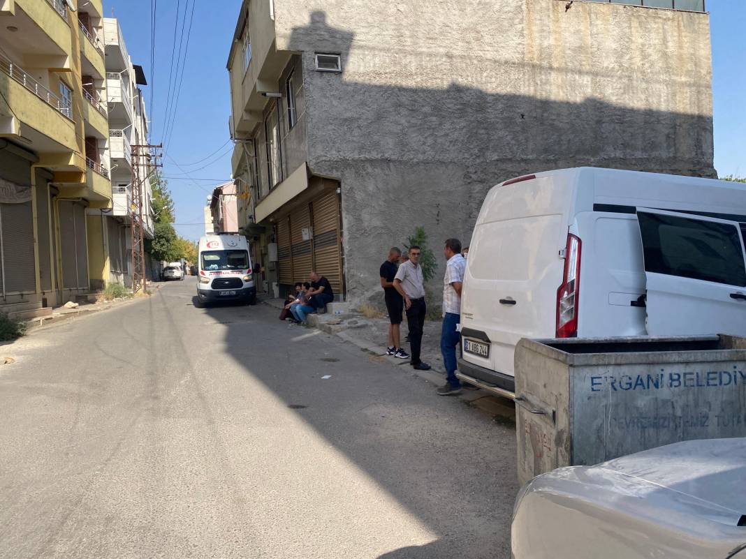 Haber alınamıyordu, evinde ölü bulundu 2