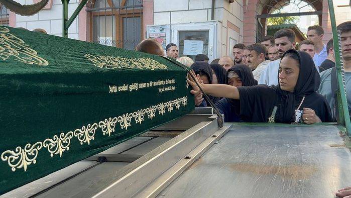 14 yaşında öldürdü... Çocuk tetikçi kamerada! 1