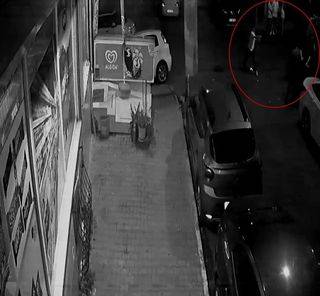 14 yaşında öldürdü... Çocuk tetikçi kamerada! 4