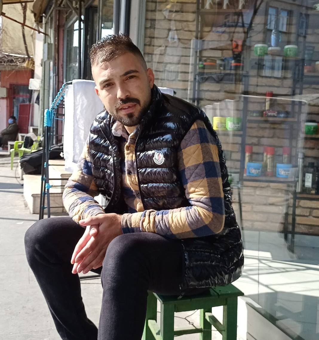 Bıçaklı saldırıda hayatını kaybeden genç adam son yolculuğuna uğurlandı 4