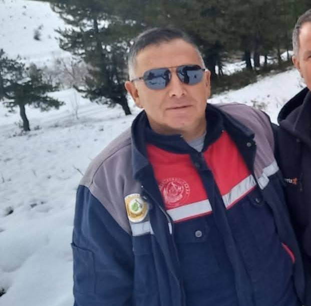 İki otomobil çarpıştı... 3 kişi hayatını kaybetti, 2 kişi yaralandı 3