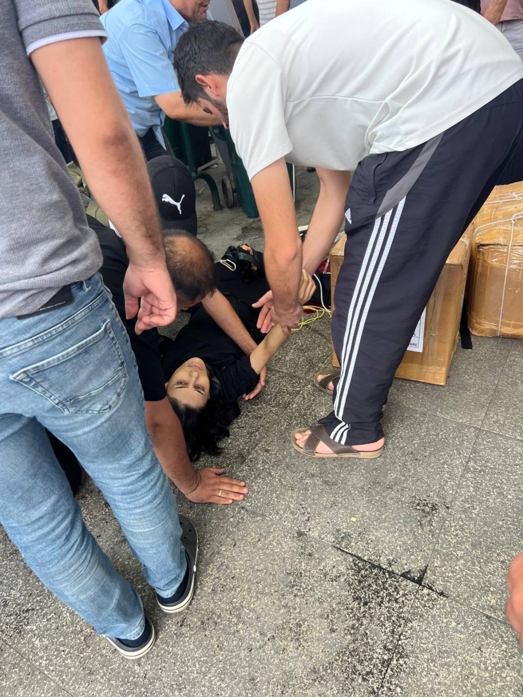 Otogarda babası tarafından silahla vuruldu 1