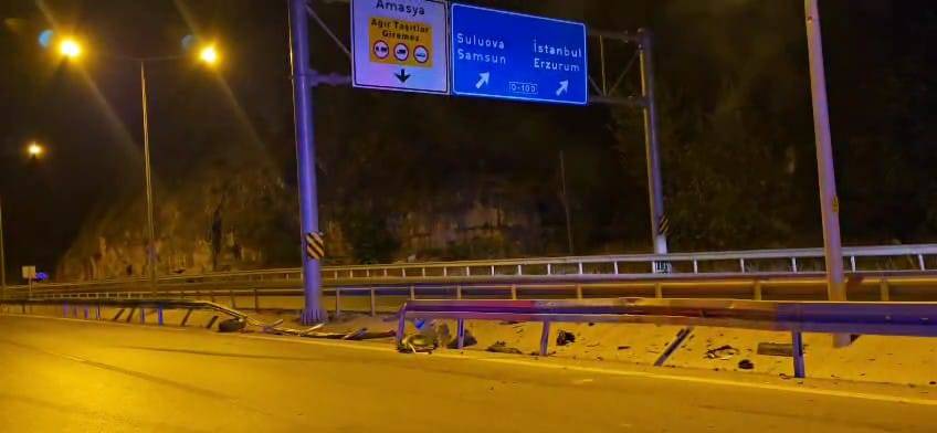 Otomobil bariyere çarptı: Genç yaşta hayatını kaybetti 3