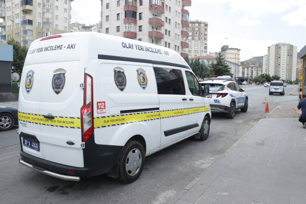 Cami tuvaletindeki olayda kan aktı! 3