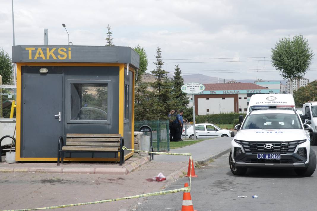 Cami tuvaletindeki olayda kan aktı! 8