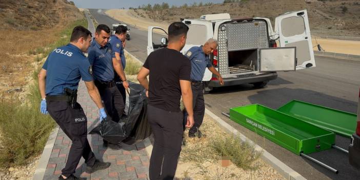 Yol kenarında ceset bulundu
