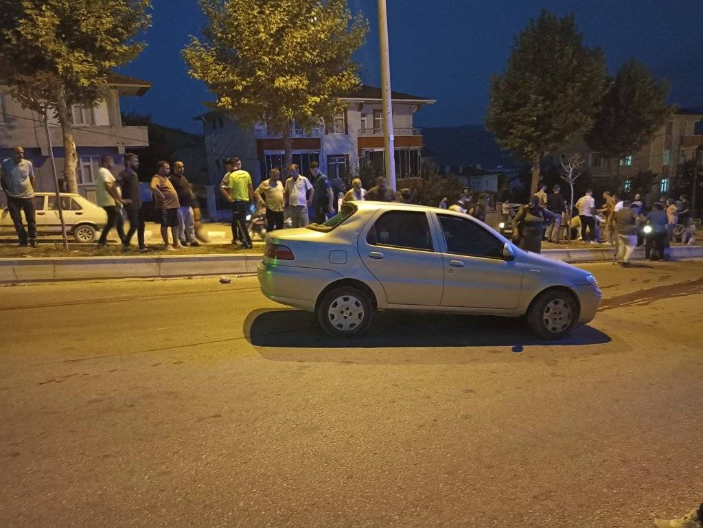 Takla atan otomobilin sürücüsü öldü 5