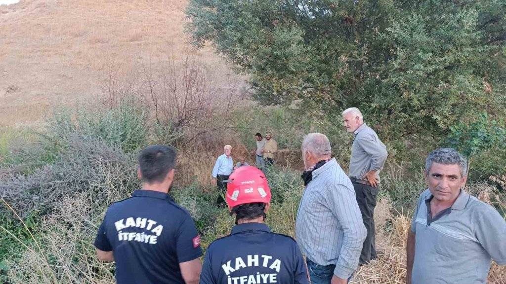 5 gündür kayıptı, dere yatağı kenarında sağ olarak bulundu 3