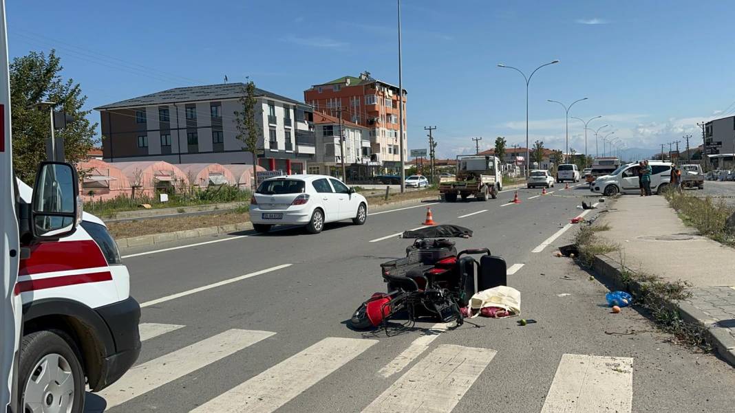 Pazar alışverişi ölümle bitti! Anneyi kızdan ayıran kaza 1