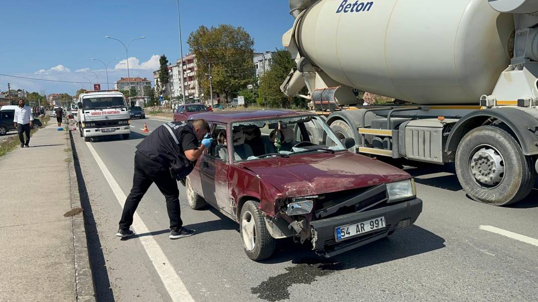 Pazar alışverişi ölümle bitti! Anneyi kızdan ayıran kaza 7