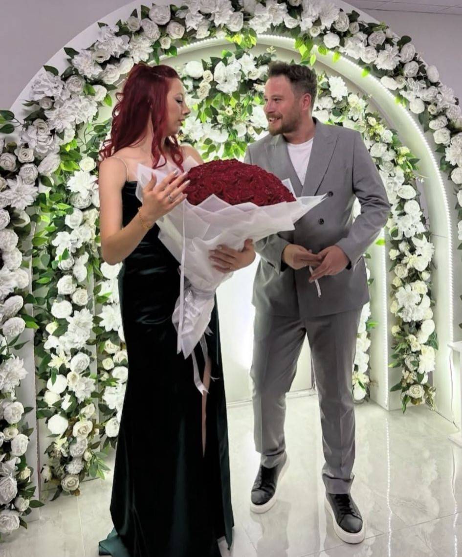 2 gün önce nişanlanan DJ Elif hayatını kaybetti 3