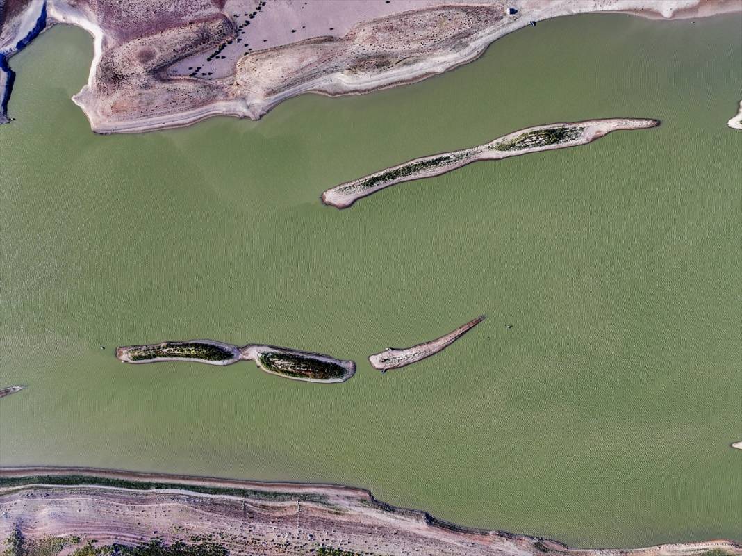 Konya'da kuraklığın etkisiyle su kaynakları dip seviyeleri gördü 18