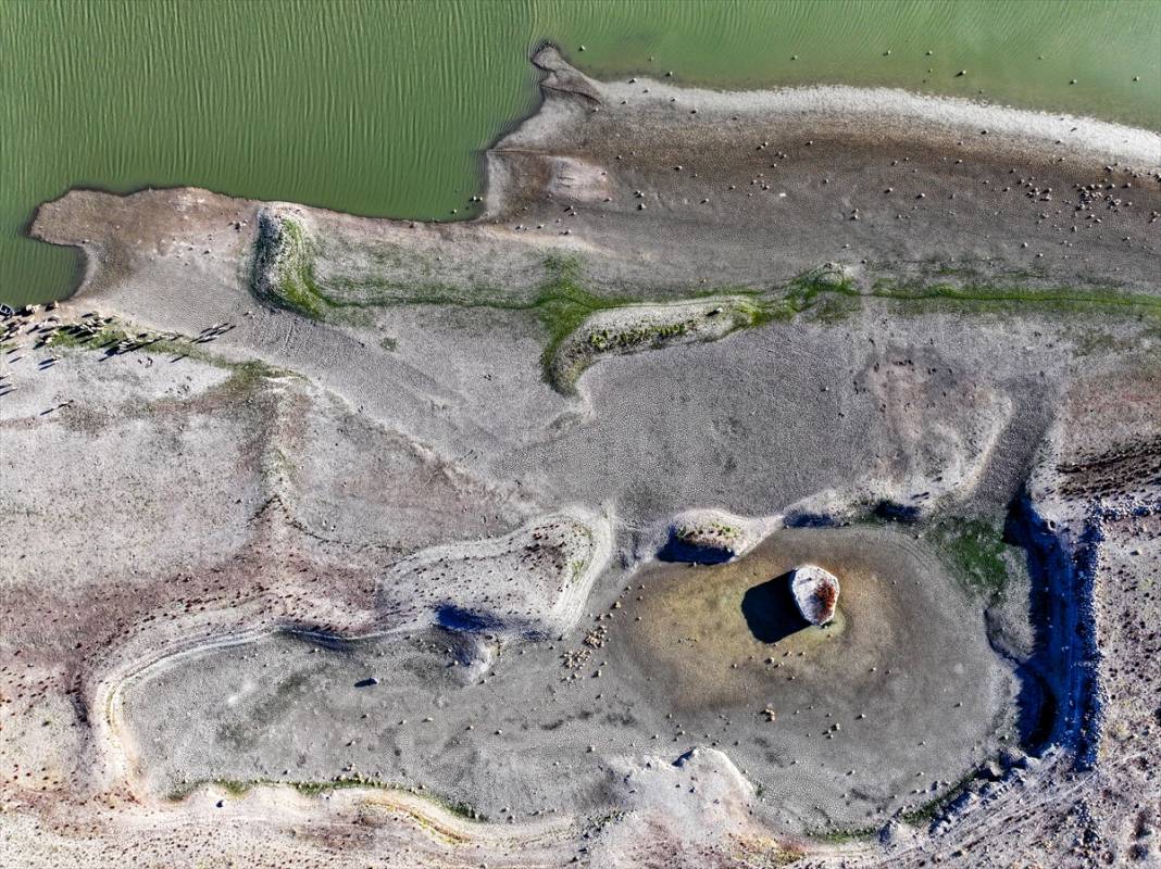 Konya'da kuraklığın etkisiyle su kaynakları dip seviyeleri gördü 23