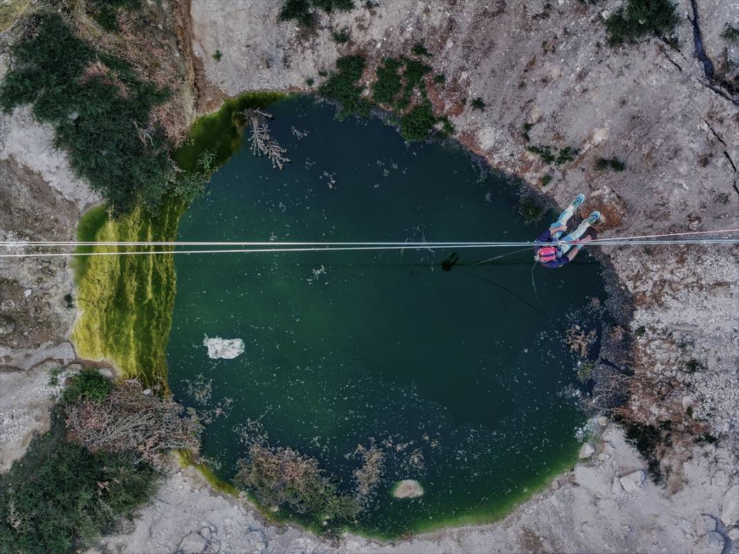 Konya'da dağcılar obruk tehlikesine dikkat çekti 4