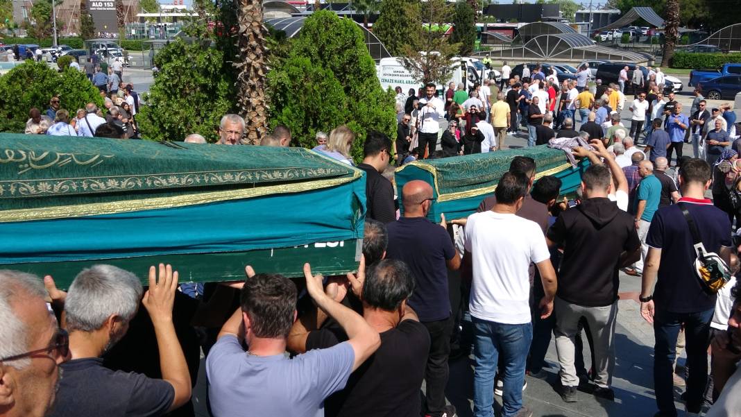 Samsun'da anne ile çocuğuna acı veda... Babanın yaptıkları yürekleri dağladı 7