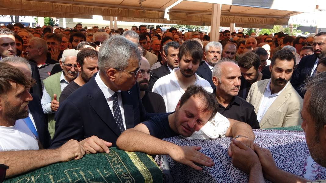 Samsun'da anne ile çocuğuna acı veda... Babanın yaptıkları yürekleri dağladı 9