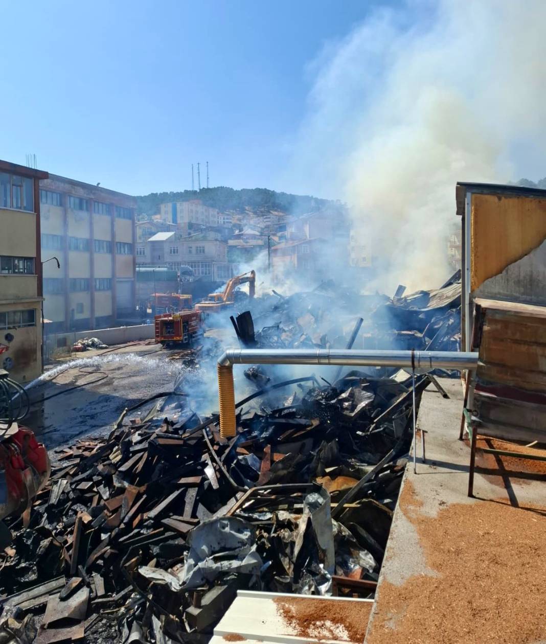 Konya'daki fabrikada büyük yangın! 4