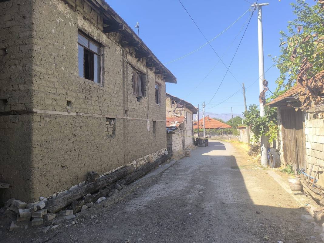 Denizli'de şüpheli ölüm... İhbar yapan o isim gözaltına alındı 2