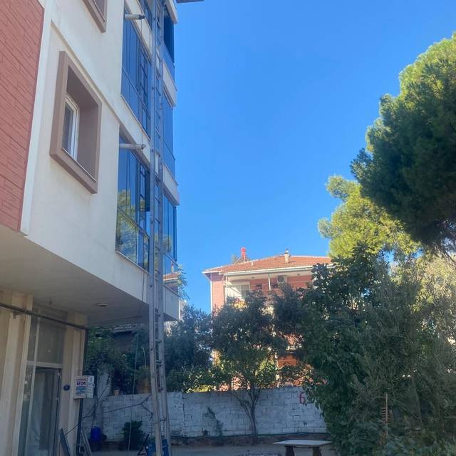 Küçük çocuk koltuğun altında can verdi! 2