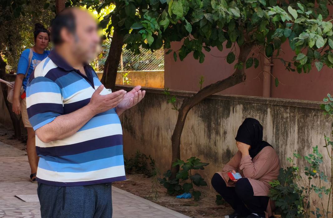 Babasının ölüsüyle 3 gün yaşadı! Kan donduran olay 7