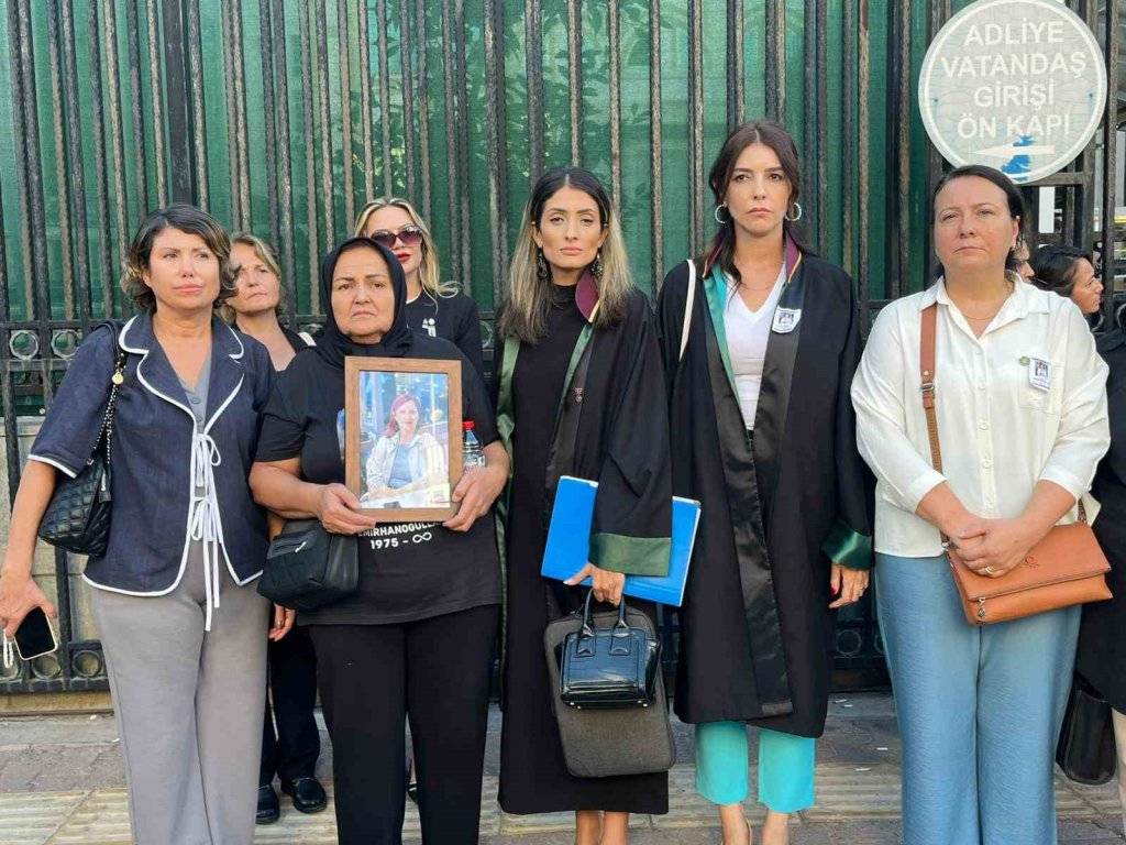 Boşanma aşamasındaki karısını 9 kurşunla öldürdü, "Olay anını hatırlamıyorum" dedi 6