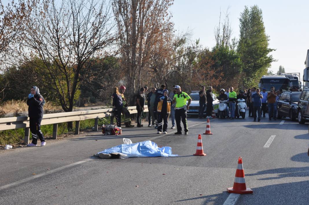 Manisa’da film sahnesi gibi kaza! Olay yerinde hayatını kaybetti 16