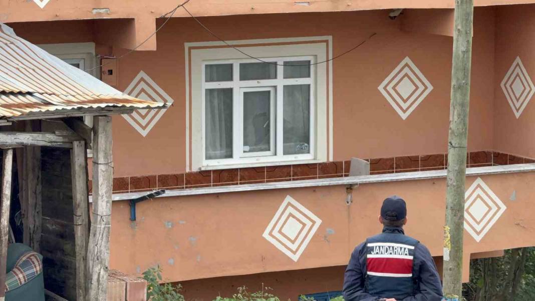 Samsun'da eşini öldürdü! Jandarmanın dikkati her şeyi ele verdi 5