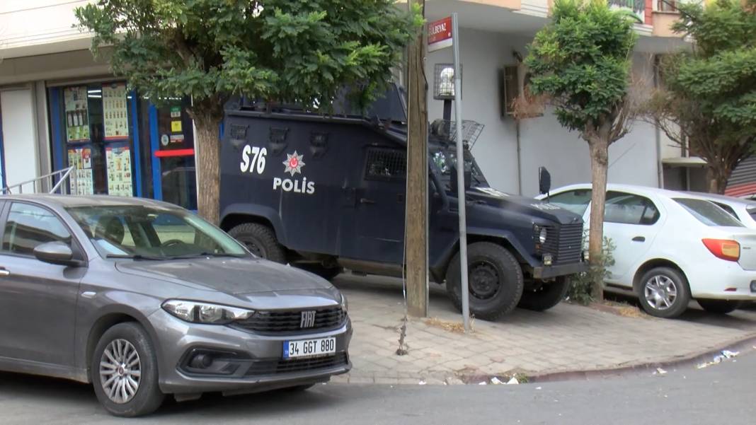 Sancaktepe'de alacak verecek kavgası: 1 ölü 6