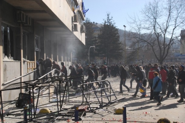 Bosna Hersek'te protestolar sürüyor 11
