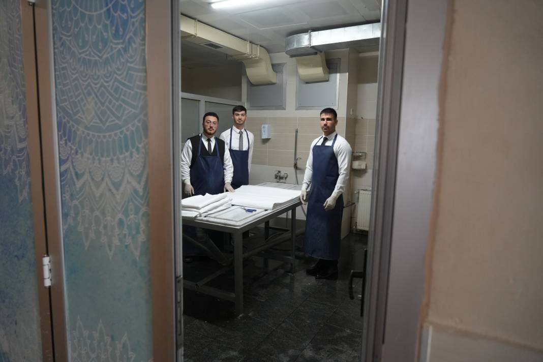 Bizimkisi bir aşk hikayesi... Genç yaşta gassallığı seçtiler 3