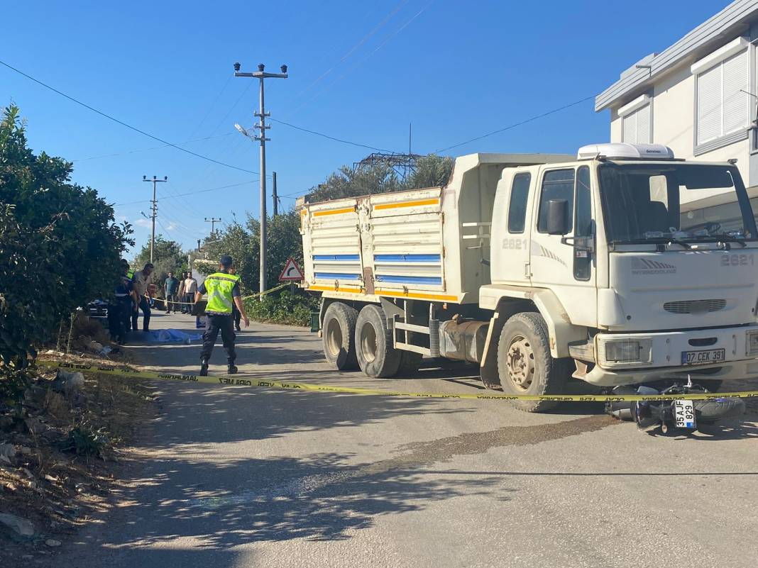 Serik bu gencin ölümüne ağlıyor 6