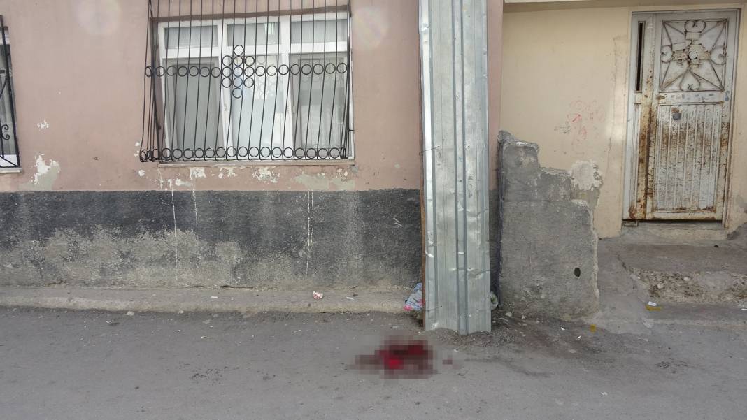 Adana’da iki grup arasında silahlı kavgası: 1 ölü, 3 yaralı 5