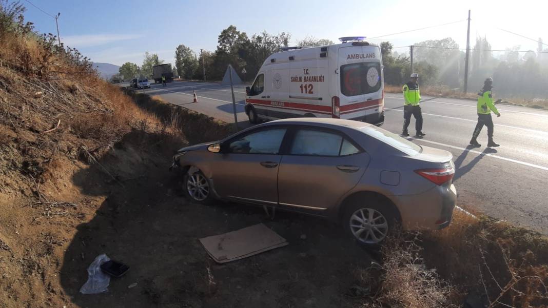 Kazada yaralanan kadın hayatını kaybetti 2