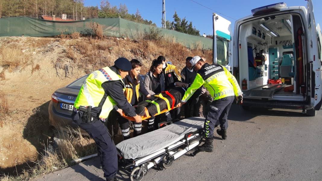 Kazada yaralanan kadın hayatını kaybetti 3