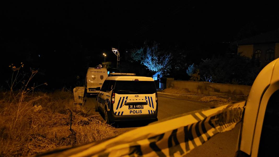 Karı koca cami çıkışında evlerinin önünde öldürüldü 2