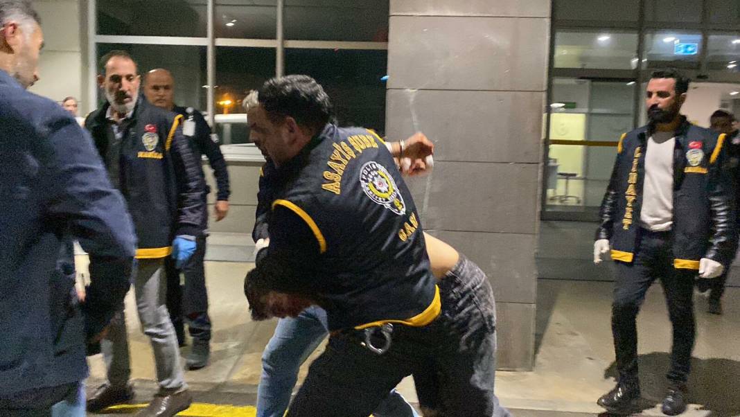 Camide ilişkiye girdi iddiası ortalığı ayağa kaldırdı! Kaynar su döktü: "Namus meselesi" dedi 4