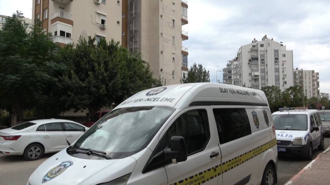Annesiyle birlikte yaşadığı evde ölü bulundu 5