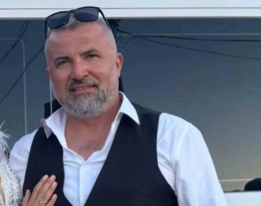 Tekne battı; 3 ölü 6