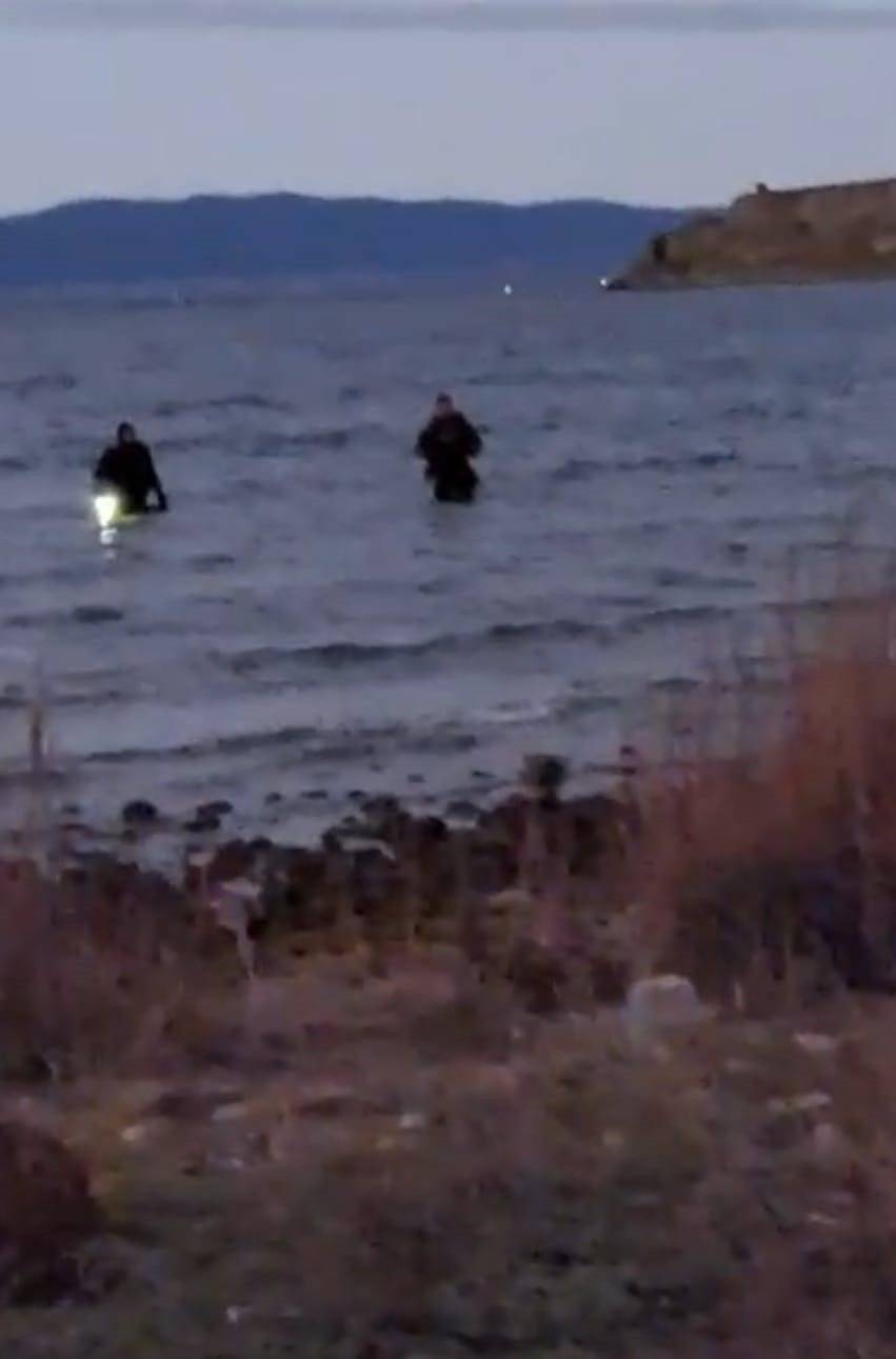 Tekne battı; 3 ölü 7