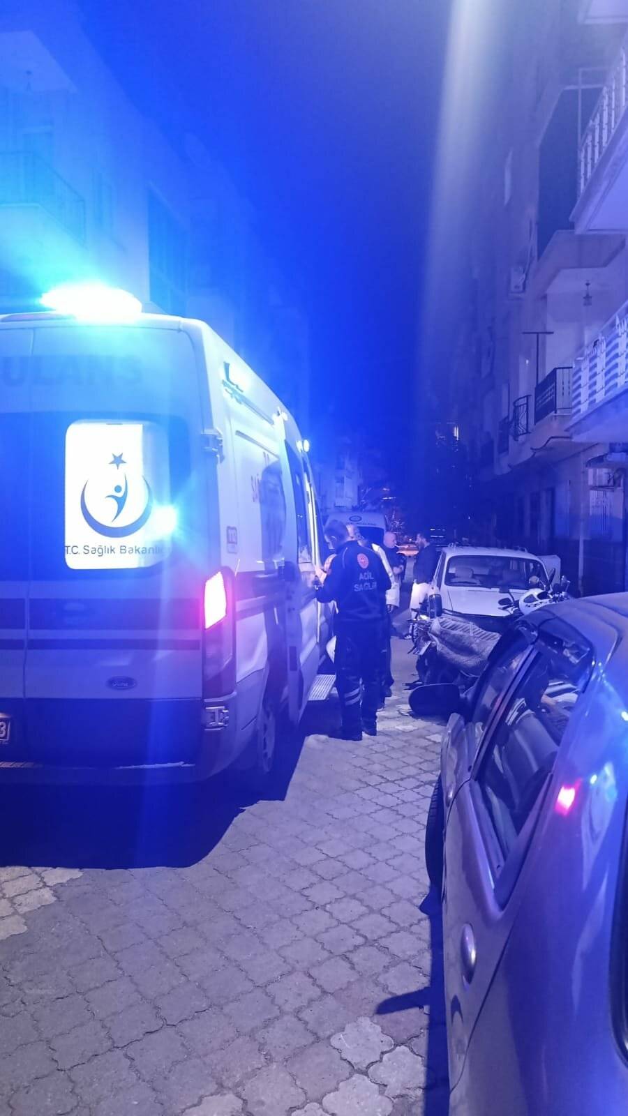 Manisa'da eş dehşeti! 3 çocuk annesi öldü 3