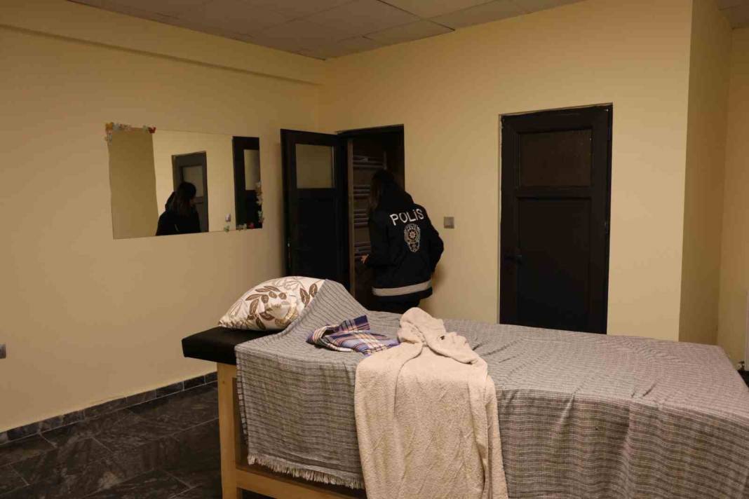 Nevşehir’de o masaj salonuna fuhuş operasyonu 8