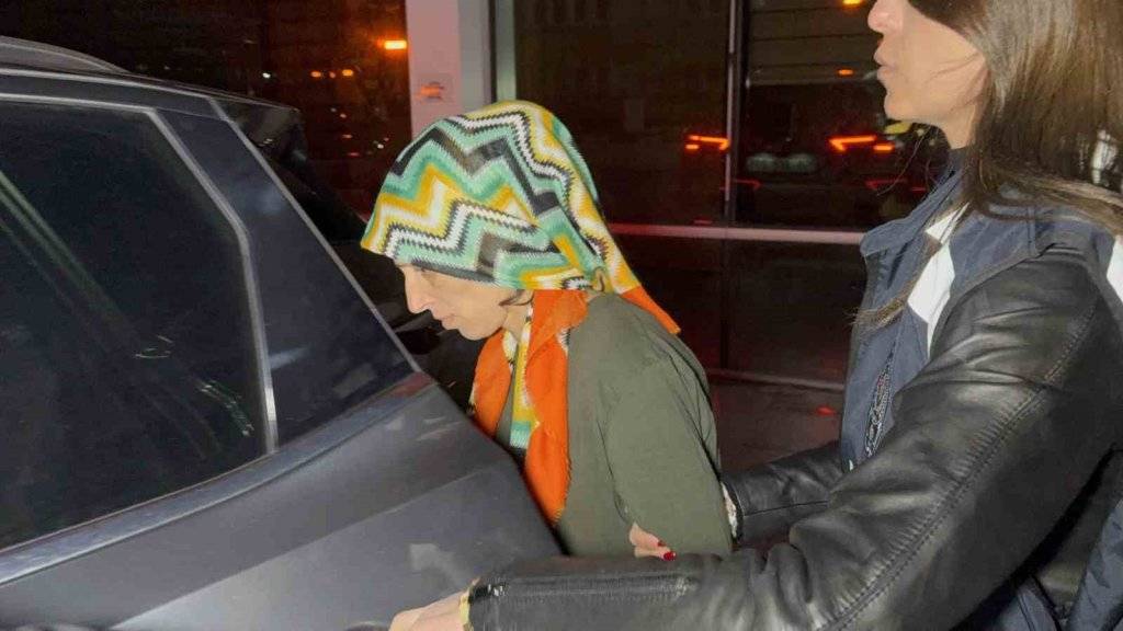 Evde doğurduğu bebeği çöpe atan kadın tutuklandı, bebek ise bulunamadı 5