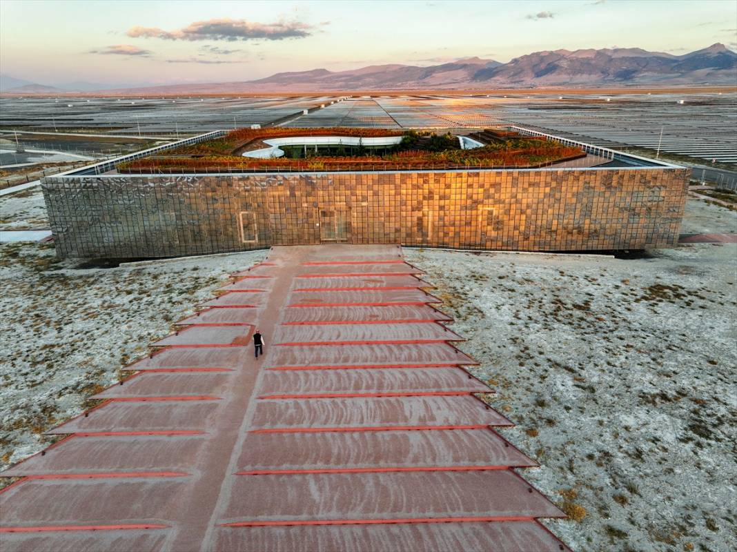 Konya'da SCADA Yönetim Merkezi, tasarımıyla dünyanın ilgisini çekiyor 11