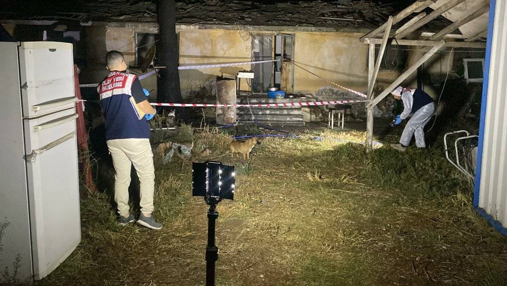 Annesini yaralayıp, mesaj attığını öne sürdüğü iş arkadaşını öldürdü 3