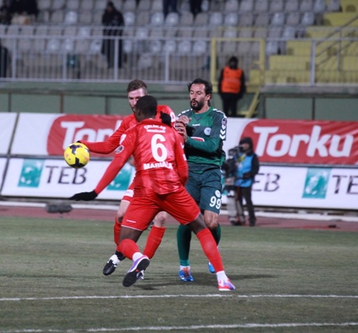 Torku Konyaspor: 2 - Karabükspor: 3 2