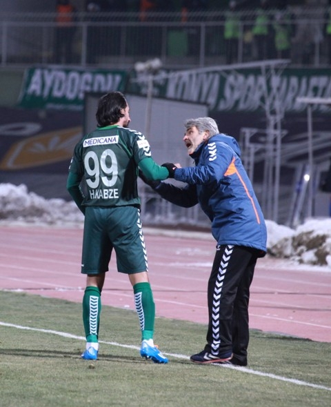 Torku Konyaspor: 2 - Karabükspor: 3 21