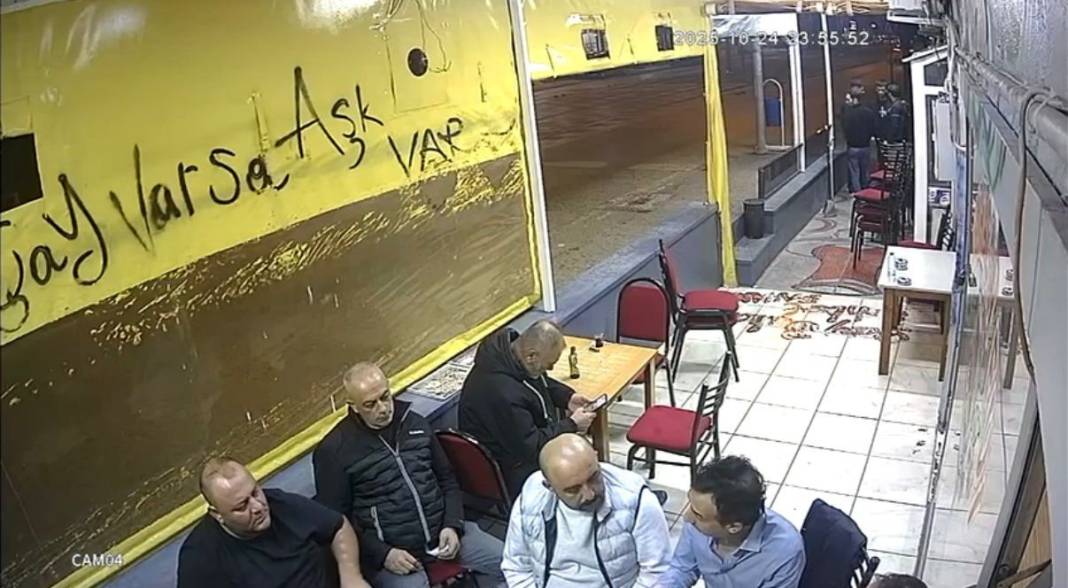 Çay ocağında otururken silahlı saldırıya uğradı 4