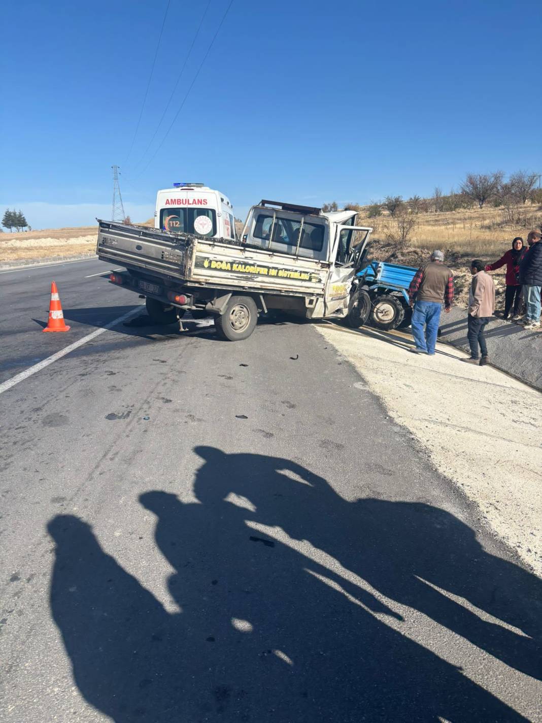 Kamyonetle çarpışan patpatın sürücüsü yaşamını yitirdi 3